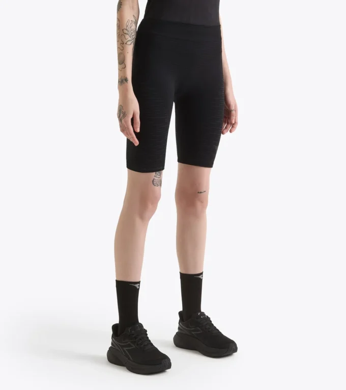 L. Stratouno Half-Tight Technical shorts for temperature control – Running