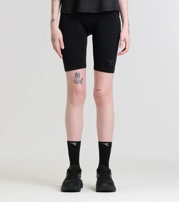 L. Stratouno Half-Tight Technical shorts for temperature control – Running