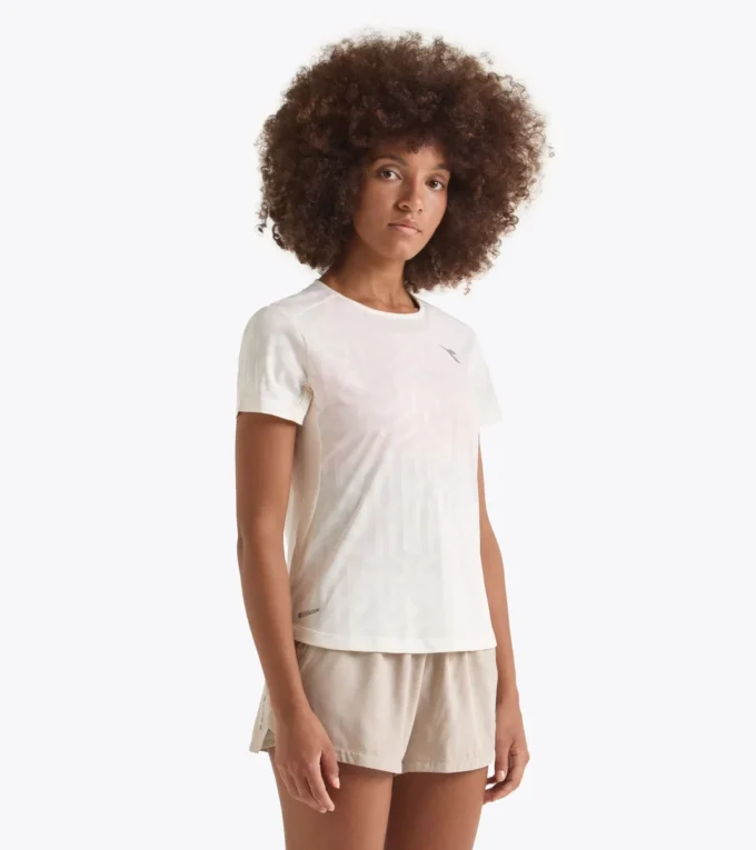 L. Super Light Ss T-Shirt Running t-shirt – Coolcore light fabric L. Super Light Ss T-Shirt Running t-shirt – Coolcore light fabric