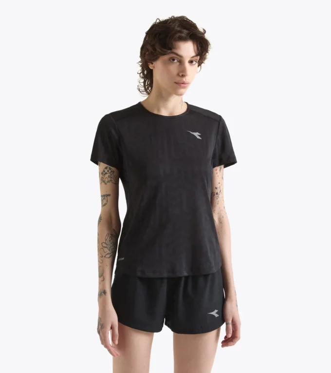 L. Super Light Ss T-Shirt Running t-shirt – Coolcore light fabric L. Super Light Ss T-Shirt Running t-shirt – Coolcore light fabric