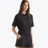 L. T-Shirt Ss Athl. Logo T-shirt with a boxy fit