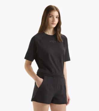L. T-Shirt Ss Athl. Logo T-shirt with a boxy fit