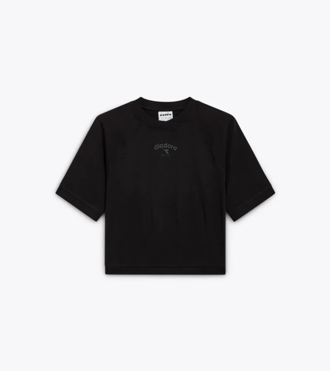 L. T-Shirt Ss Athl. Logo T-shirt with a boxy fit