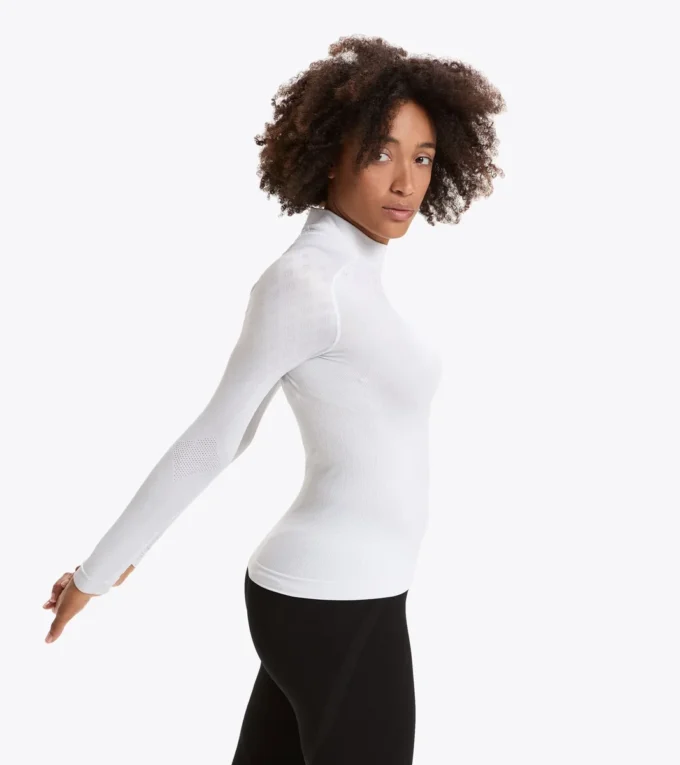 L. Turtle Neck Act Long-sleeved training t-shirt L. Turtle Neck Act Long-sleeved training t-shirt
