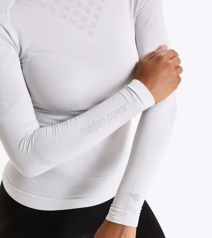 L. Turtle Neck Act Long-sleeved training t-shirt L. Turtle Neck Act Long-sleeved training t-shirt