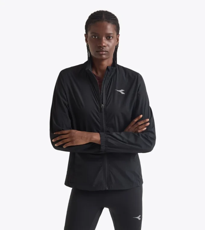 L. Windbreaker Packable Jacket Packable windbreaker jacket – Running