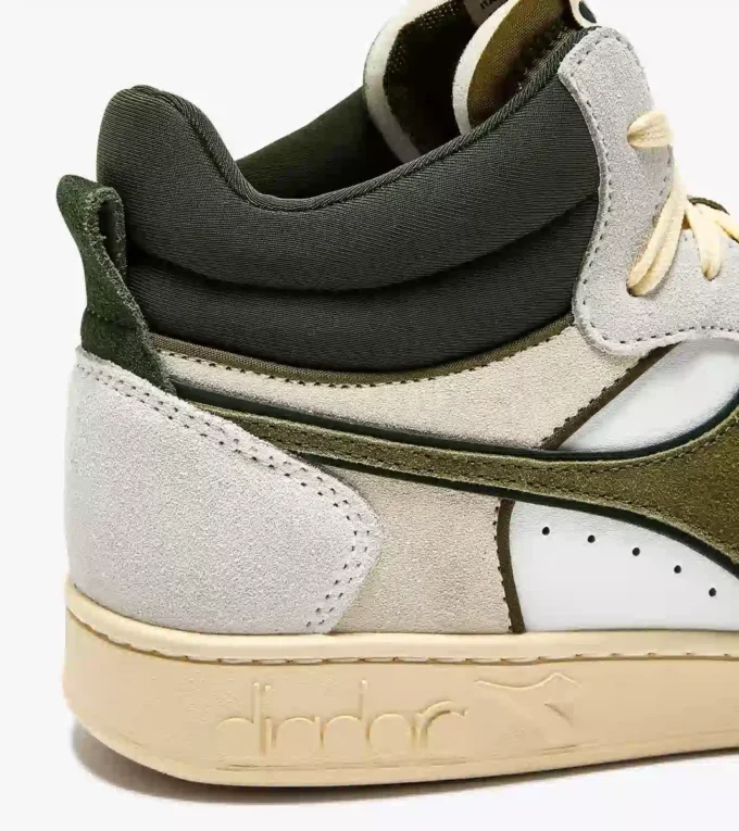 Magic Basket Demi Cut Suede Leather Sporty sneakers Magic Basket Demi Cut Suede Leather Sporty sneakers