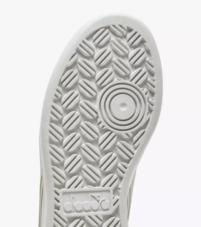 Magic Basket Low Leather Wn Sporty sneakers Magic Basket Low Leather Wn Sporty sneakers