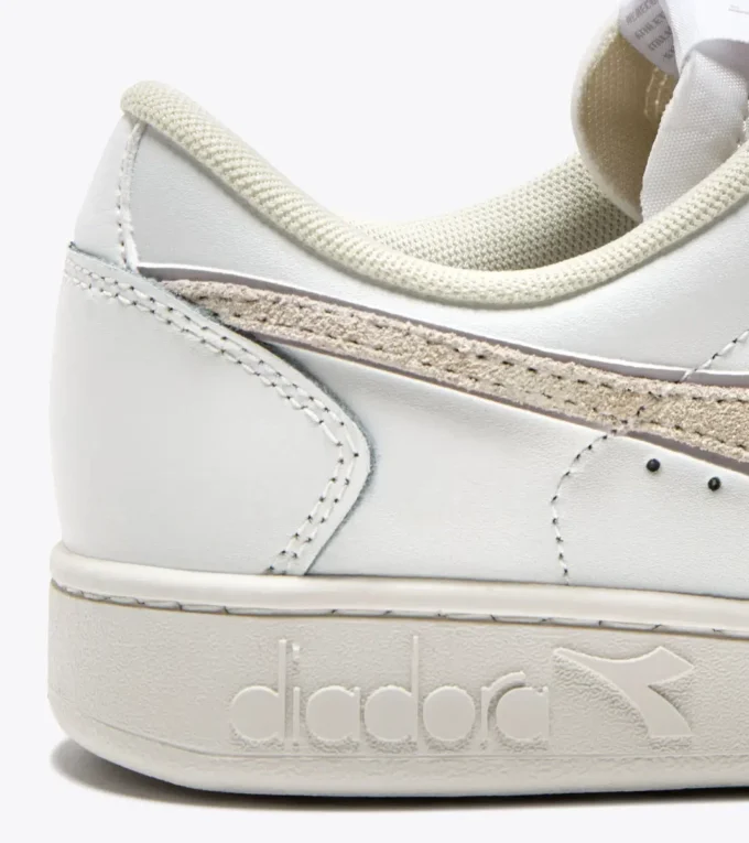 Magic Basket Low Leather Wn Sporty sneakers Magic Basket Low Leather Wn Sporty sneakers