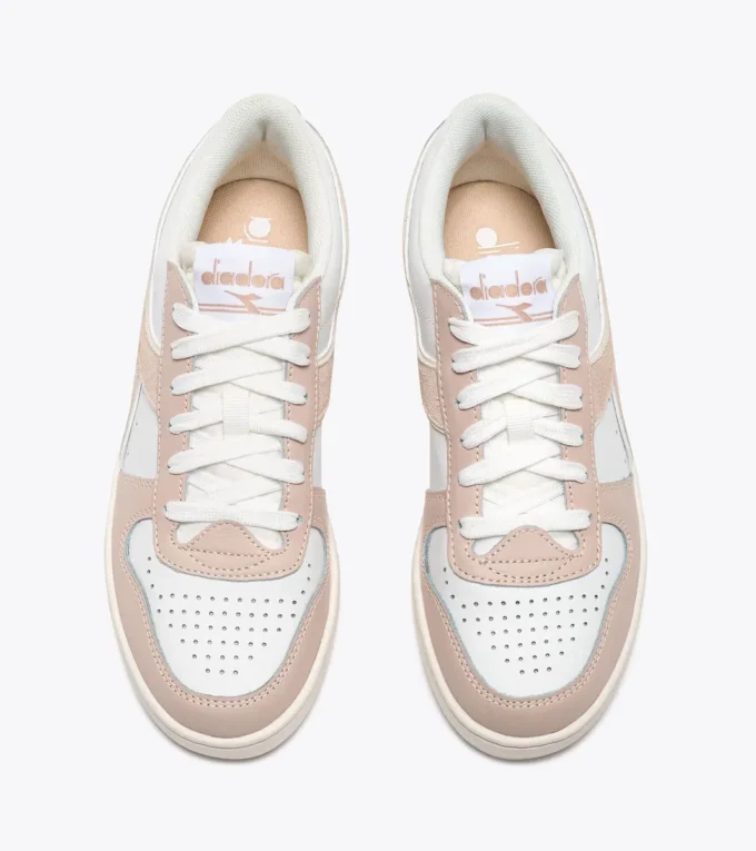 Magic Basket Low Leather Wn Sporty sneakers Magic Basket Low Leather Wn Sporty sneakers