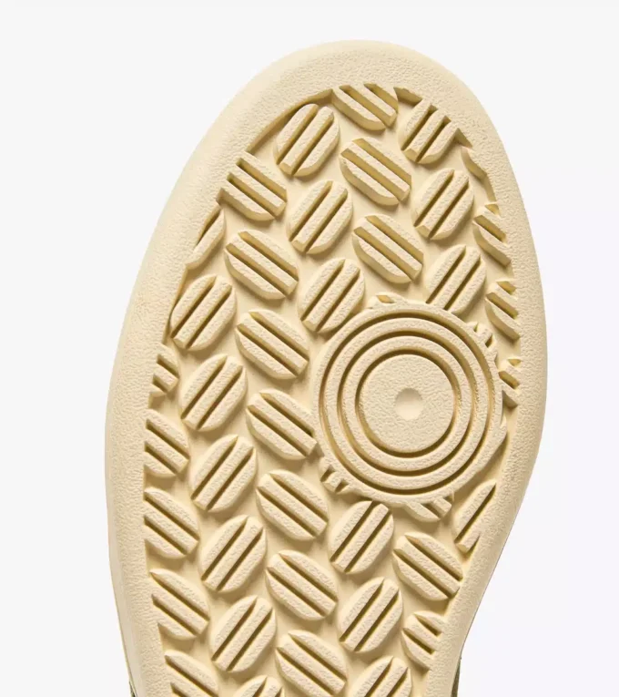 Magic Basket Low Suede Leather Sporty sneakers Magic Basket Low Suede Leather Sporty sneakers