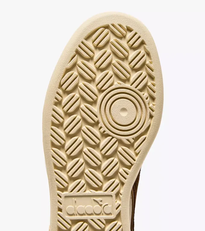 Magic Basket Low Suede Leather Sporty sneakers Magic Basket Low Suede Leather Sporty sneakers