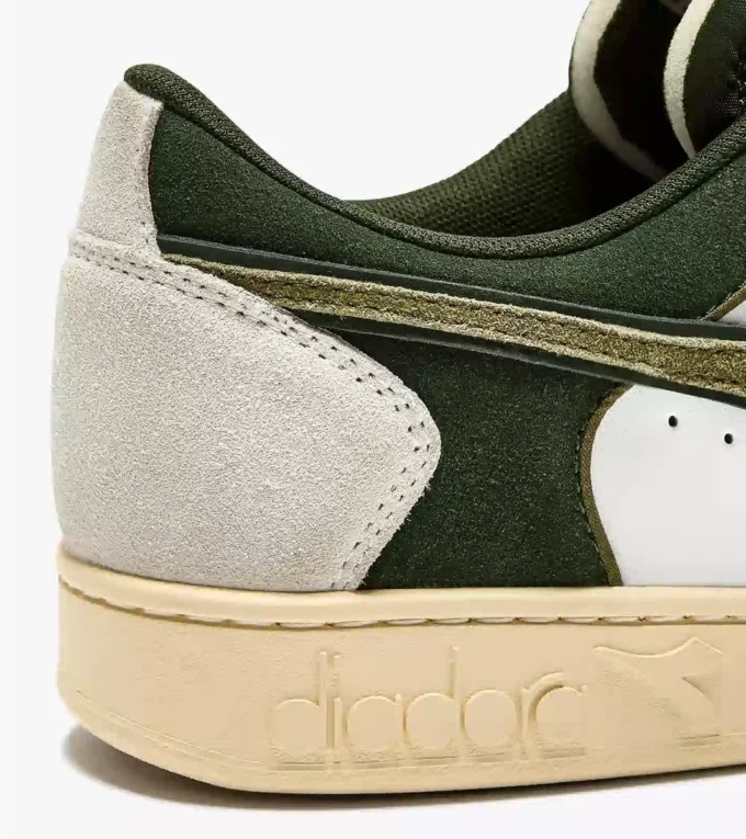 Magic Basket Low Suede Leather Sporty sneakers Magic Basket Low Suede Leather Sporty sneakers