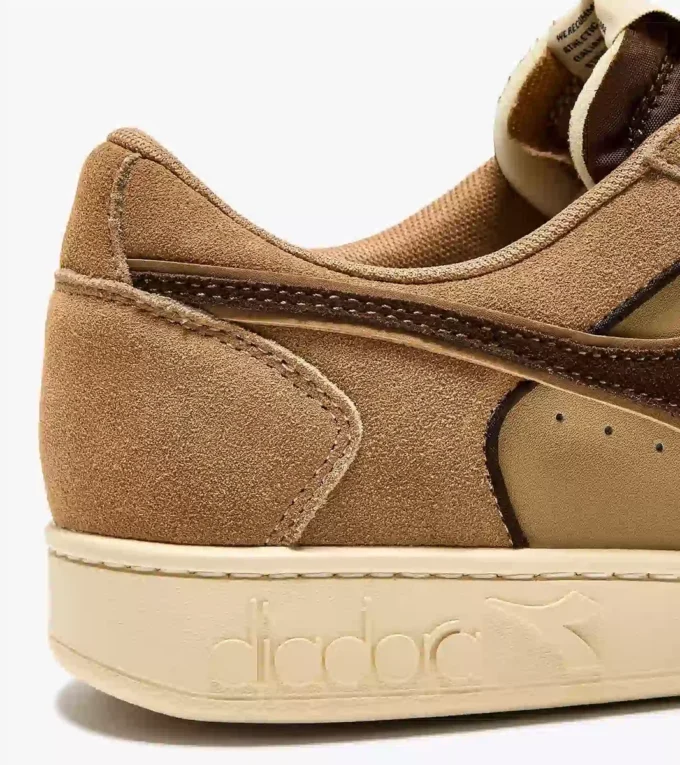 Magic Basket Low Suede Leather Sporty sneakers Magic Basket Low Suede Leather Sporty sneakers