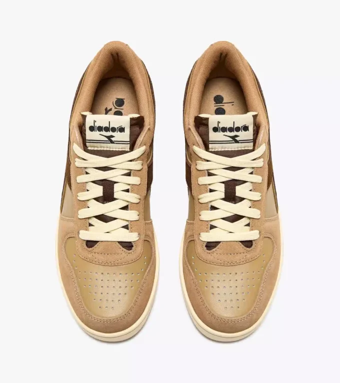 Magic Basket Low Suede Leather Sporty sneakers Magic Basket Low Suede Leather Sporty sneakers