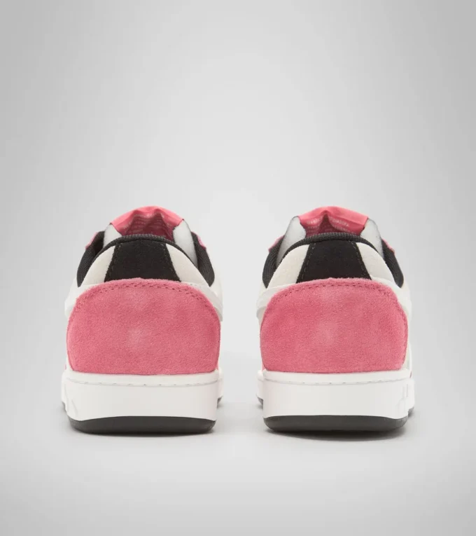 Magic Basket Low Suede Wn Sporty sneakers Magic Basket Low Suede Wn Sporty sneakers