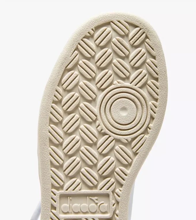 Magic Basket Mid Ps Sports shoes – Kids 4-8 years Magic Basket Mid Ps Sports shoes – Kids 4-8 years