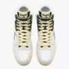 Magic Basket Mid Suede Sporty sneakers – Gender neutral Magic Basket Mid Suede Sporty sneakers – Gender neutral