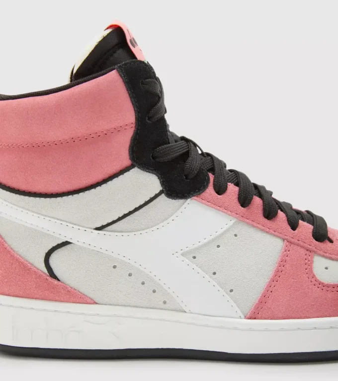 Magic Basket Mid Suede Wn Sporty sneakers Magic Basket Mid Suede Wn Sporty sneakers