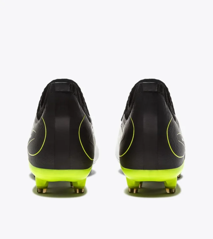 Maximus Icon Slx Leather calcio boots for firm grounds
