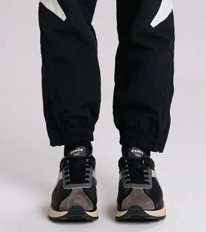 Mercury Elite Heritage sneaker – Gender Neutral