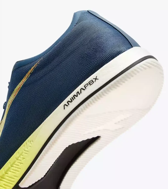 Mezzofondo Spike shoes for medium distances – Competition