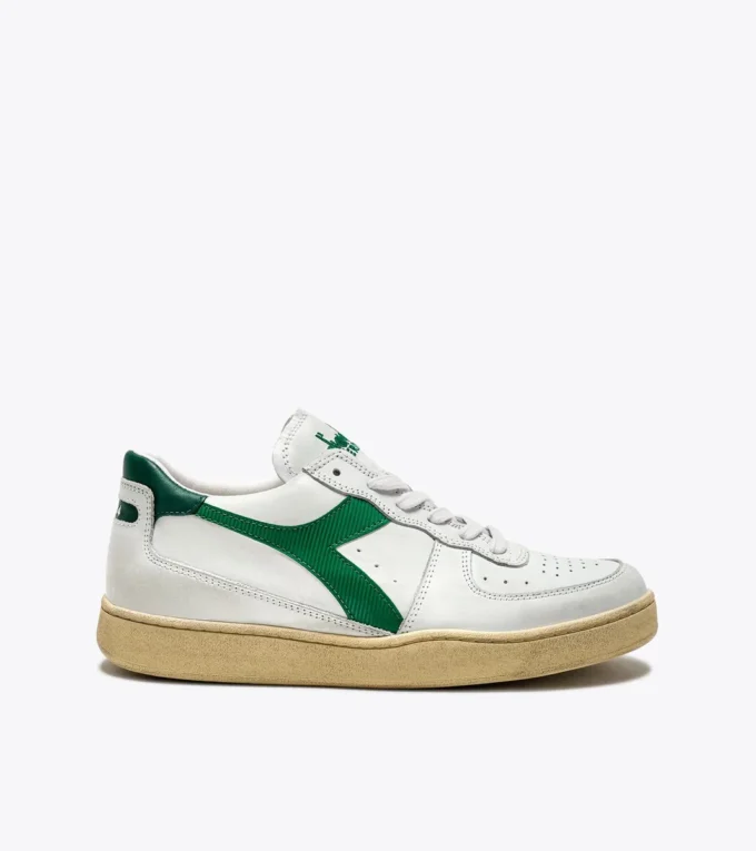 Mi Basket Low Used Heritage shoe – Gender Neutral Mi Basket Low Used Heritage shoe – Gender Neutral
