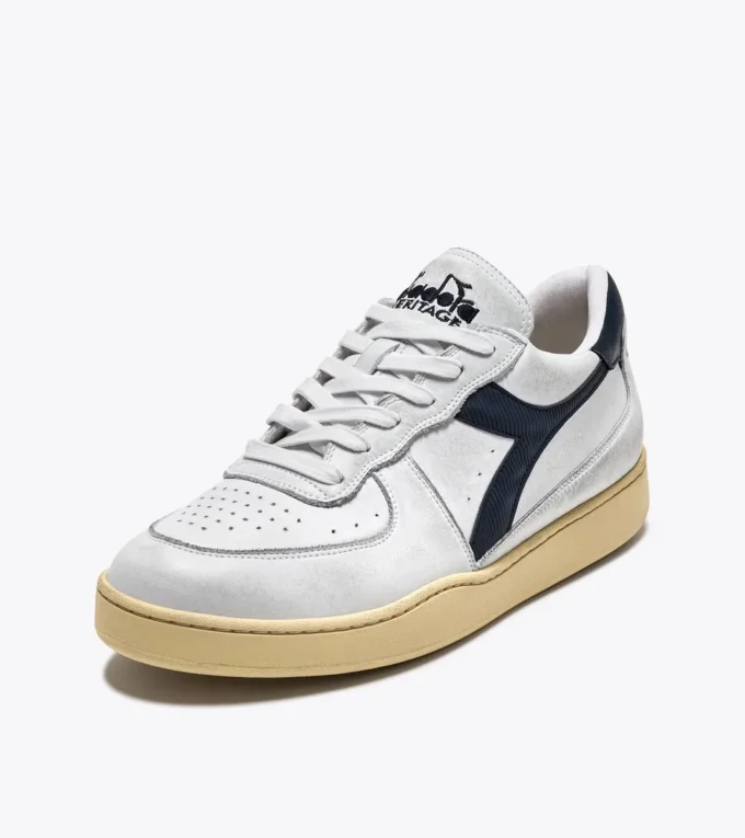 Mi Basket Low Used Heritage shoe – Gender Neutral Mi Basket Low Used Heritage shoe – Gender Neutral