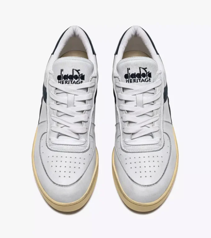 Mi Basket Low Used Heritage shoe – Gender Neutral Mi Basket Low Used Heritage shoe – Gender Neutral