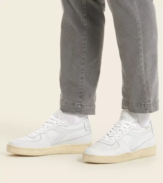 Mi Basket Row Cut Heritage shoe – Gender Neutral Mi Basket Row Cut Heritage shoe – Gender Neutral