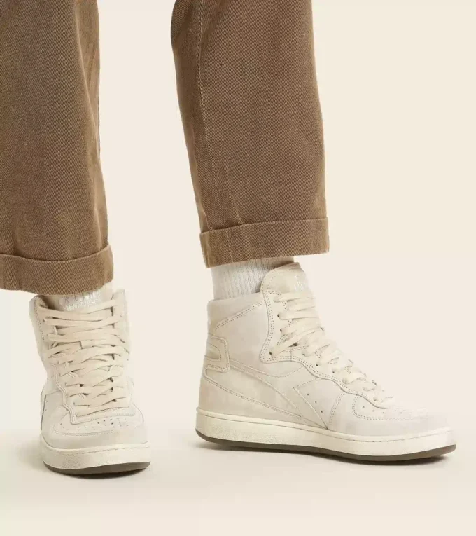 Mi Basket Suede Used Heritage shoe – Unisex Mi Basket Suede Used Heritage shoe – Unisex
