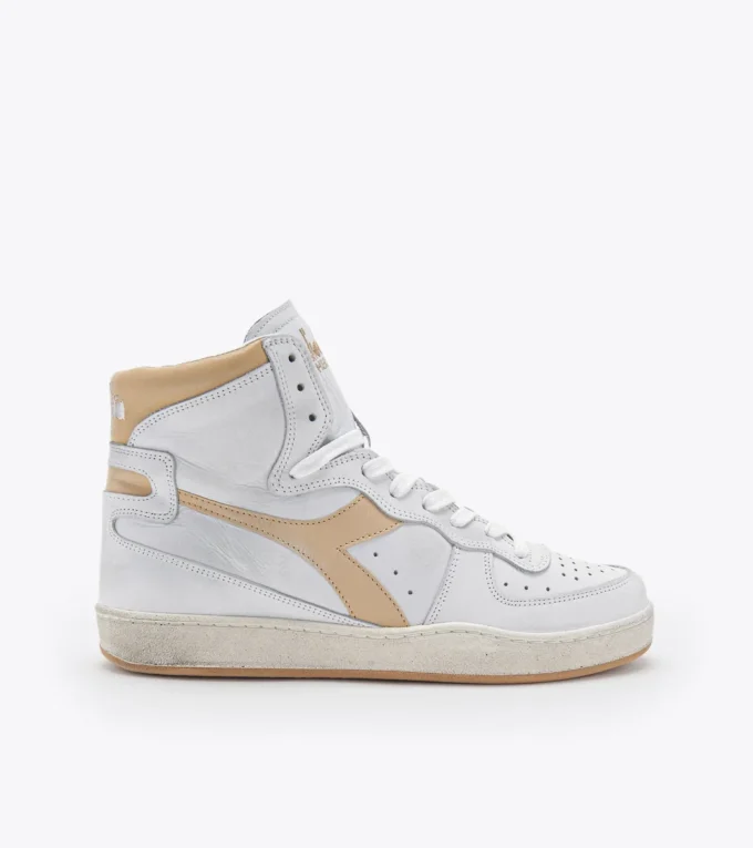 Mi Basket Used Heritage shoe – Gender Neutral Mi Basket Used Heritage shoe – Gender Neutral