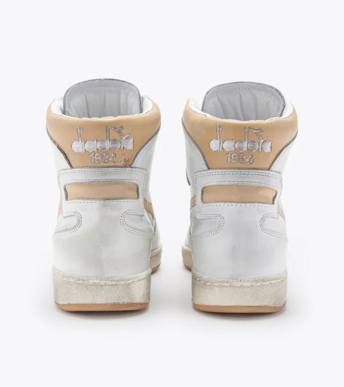 Mi Basket Used Heritage shoe – Gender Neutral Mi Basket Used Heritage shoe – Gender Neutral