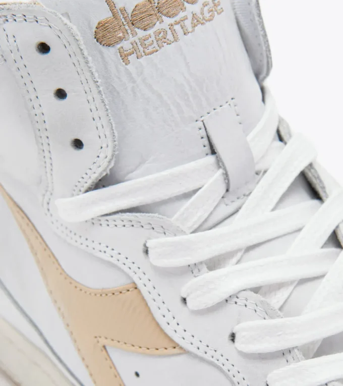 Mi Basket Used Heritage shoe – Gender Neutral Mi Basket Used Heritage shoe – Gender Neutral