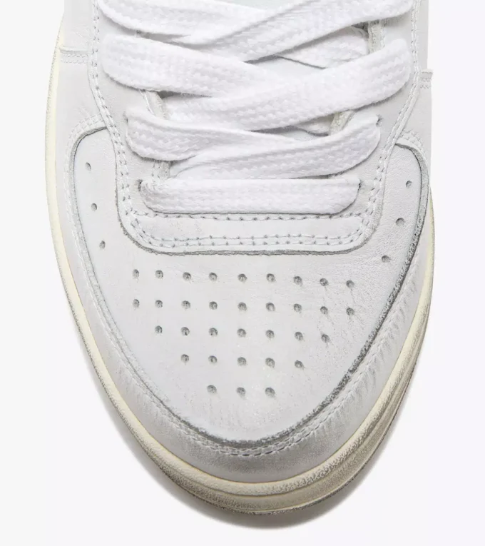 Mi Basket Used W Heritage shoe