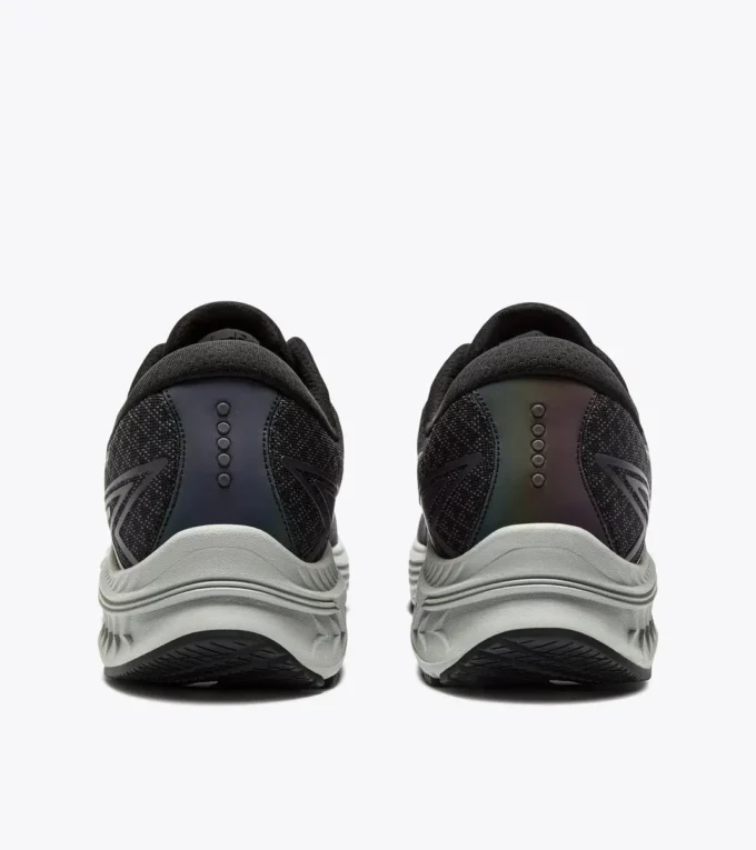 Mythos Blushield 10 Vortice Hip Running shoe with reflective details – Cushioning and protection