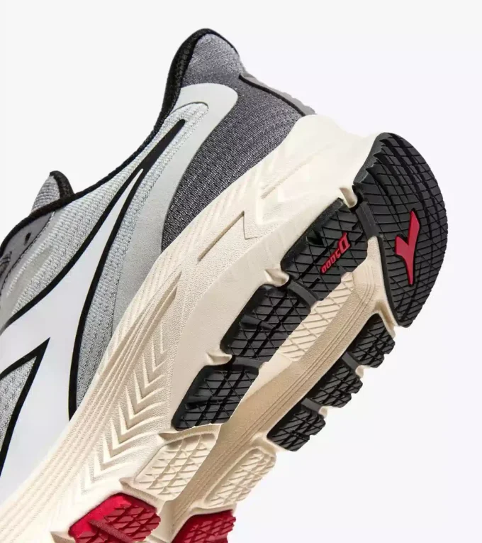 Mythos Blushield 9 Vortice Running shoe – Cushioning and protection Mythos Blushield 9 Vortice Running shoe – Cushioning and protection