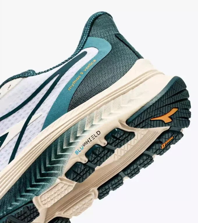 Mythos Blushield 9 Vortice Running shoe – Cushioning and protection Mythos Blushield 9 Vortice Running shoe – Cushioning and protection