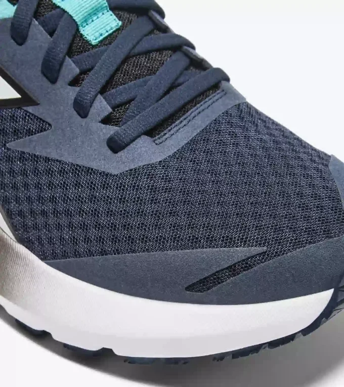 Mythos Blushield Vigore 3 Running shoe – Stability and protection