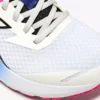 Mythos Blushield Vigore 3 Running shoe – Stability and protection