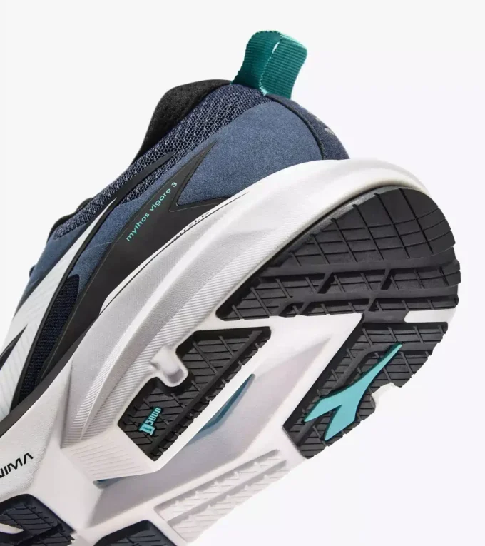 Mythos Blushield Vigore 3 Running shoe – Stability and protection
