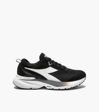 Mythos Blushield Vigore 3 Wide Running shoe with wide fit – Stability and protection
