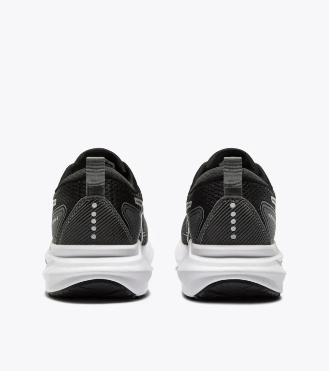 Mythos Blushield Vigore 4 Running shoe – Stability and protection Mythos Blushield Vigore 4 Running shoe – Stability and protection