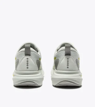 Mythos Blushield Vigore 4 W Running shoe – Stability and protection