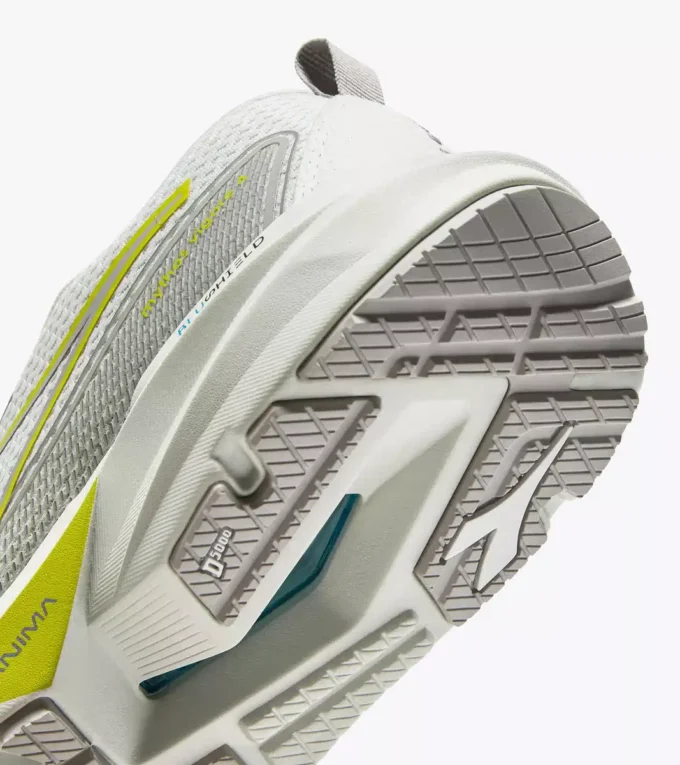 Mythos Blushield Vigore 4 W Running shoe – Stability and protection
