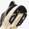 Mythos Blushield Volo 4 2030 Running shoe – Crafted from materials with reduced environmental impact Mythos Blushield Volo 4 2030 Running shoe – Crafted from materials with reduced environmental impact