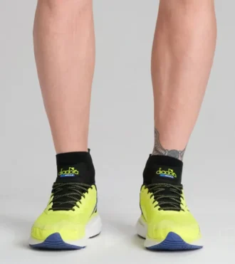 Mythos Blushield Volo 4 Running shoe – Stability and lightness