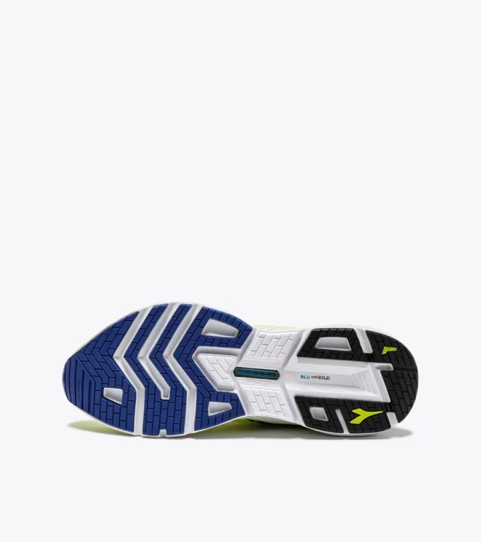 Mythos Blushield Volo 4 Running shoe – Stability and lightness