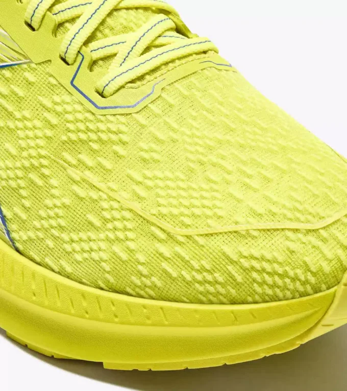 Mythos Blushield Volo 5 Running shoe – Stability and lightness