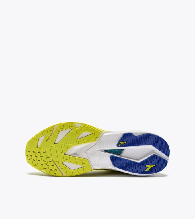 Mythos Blushield Volo 5 Running shoe – Stability and lightness
